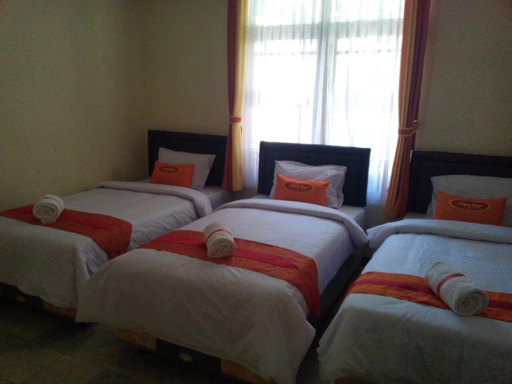Simply Homy Guest House Pasteur Бандунг Экстерьер фото
