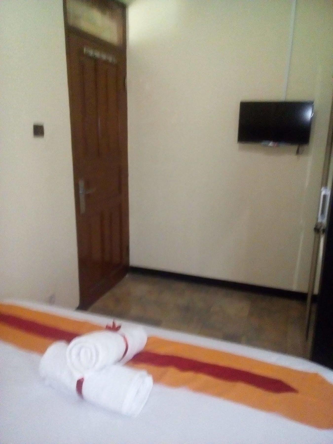 Simply Homy Guest House Pasteur Бандунг Экстерьер фото